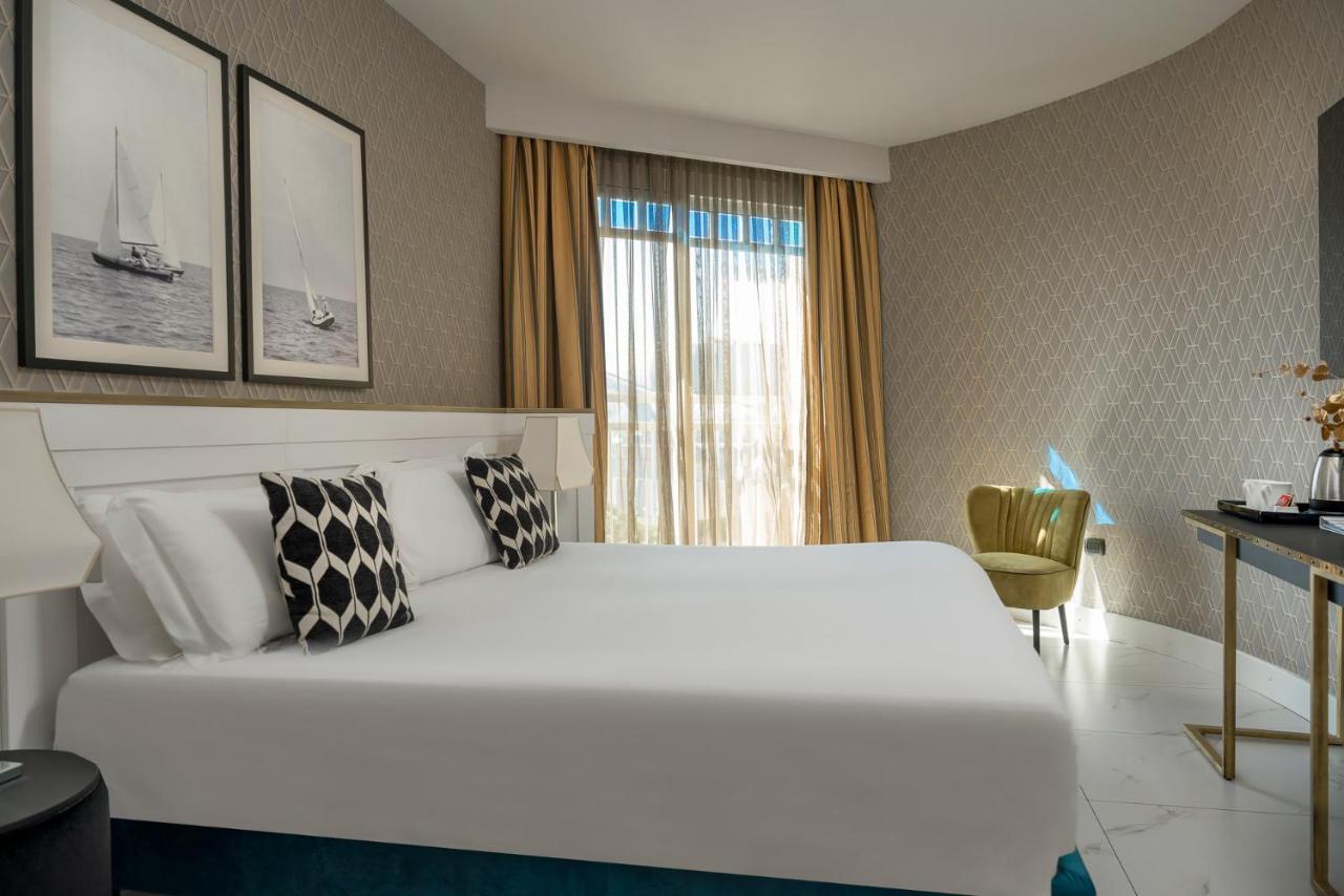 Savoia Hotel Rimini Esterno foto