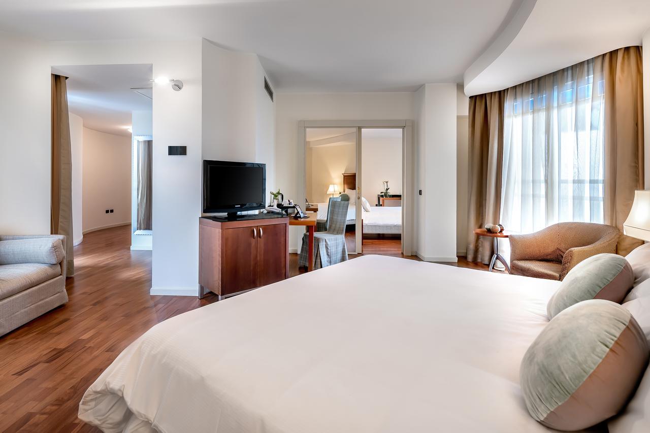Savoia Hotel Rimini Esterno foto